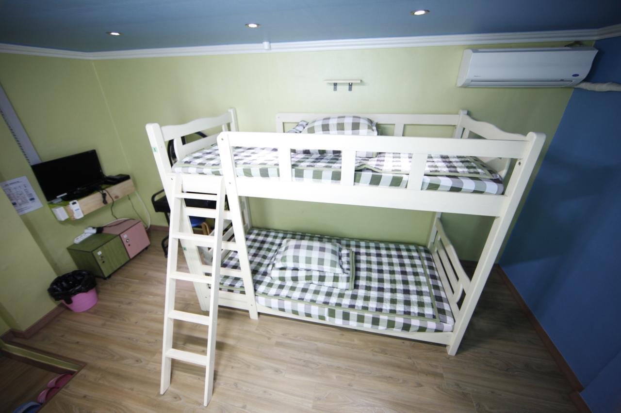 Bluefish Guesthouse Пусан Экстерьер фото
