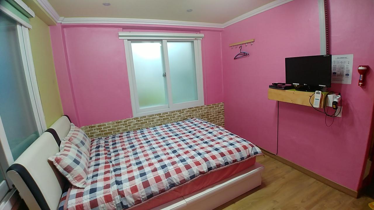 Bluefish Guesthouse Пусан Экстерьер фото