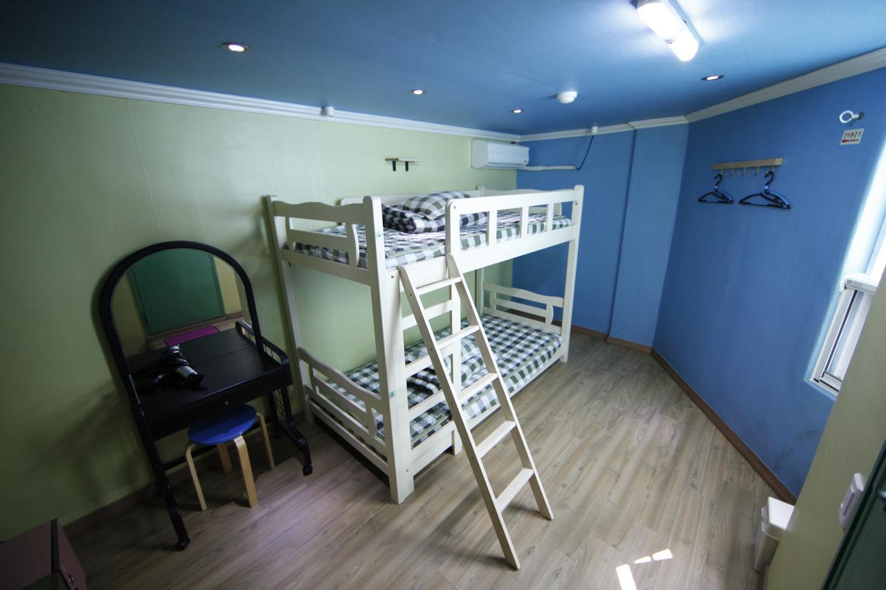 Bluefish Guesthouse Пусан Экстерьер фото